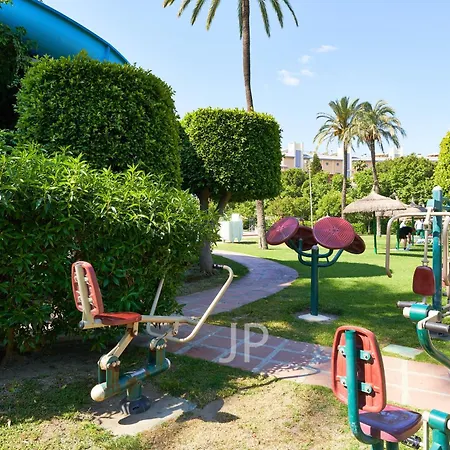 Benalbeach Bright And Quiet Terrace With Garden And Sea Views *